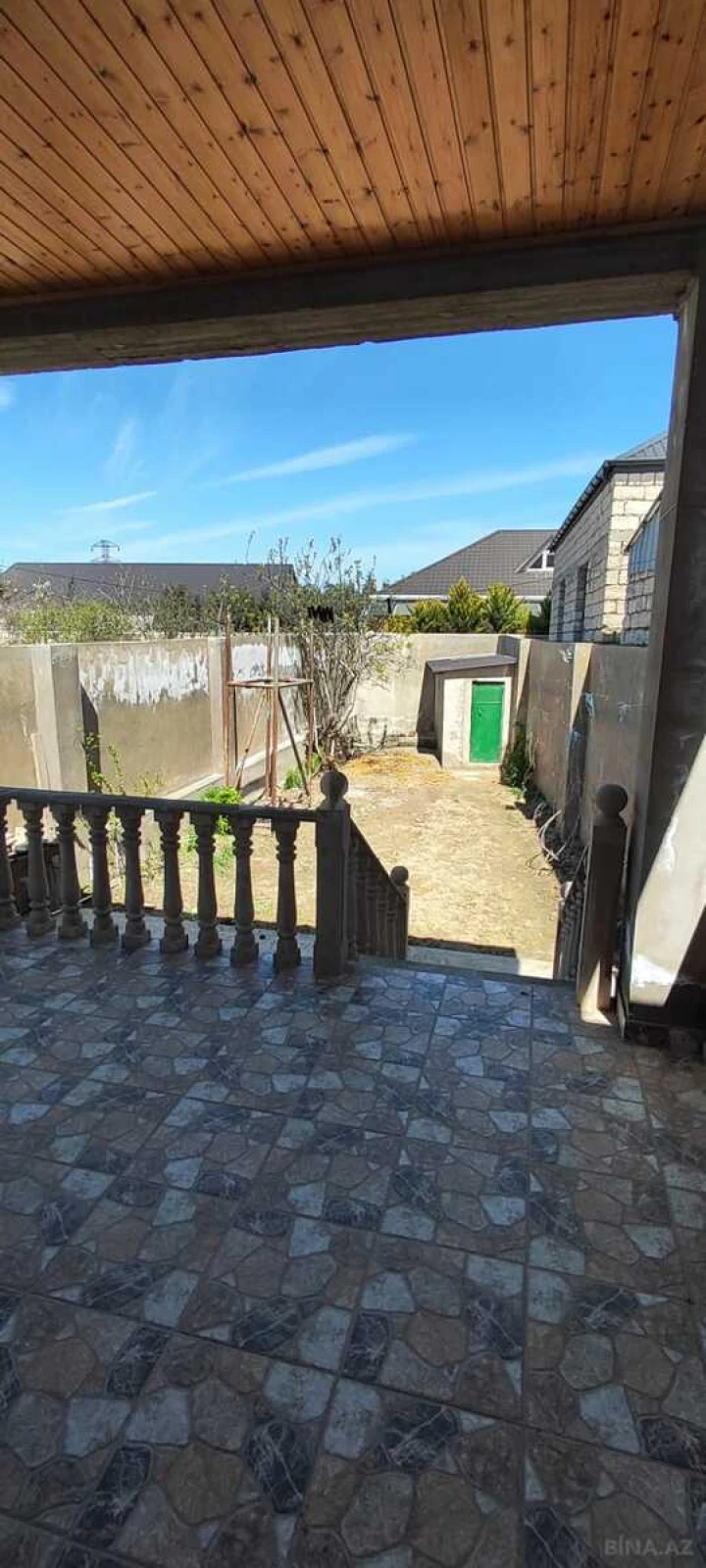 Satılır 4 otaqlı həyət evi 128 m²