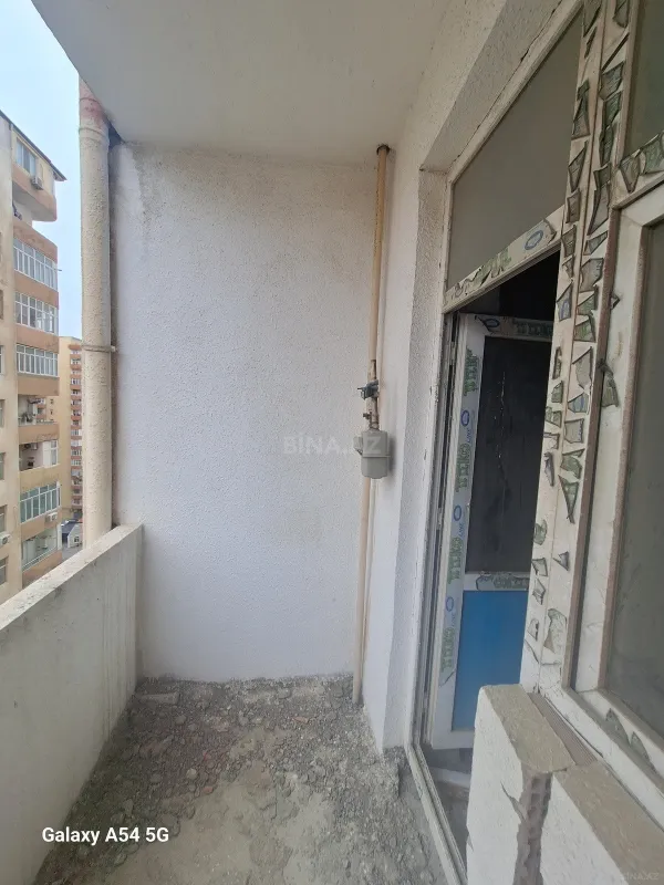 Satılır 2 otaqlı mənzil 92 m²
