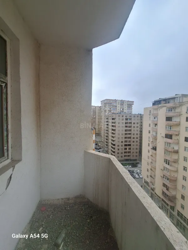 Satılır 2 otaqlı mənzil 92 m²