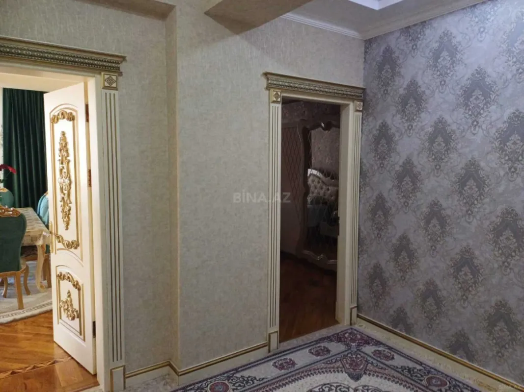 Satılır 3 otaqlı mənzil 119 m²