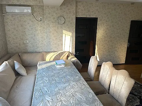 Satılır 2 otaqlı mənzil 60 m²