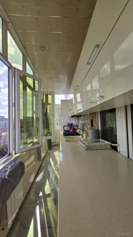 Satılır 3 otaqlı mənzil 74 m²