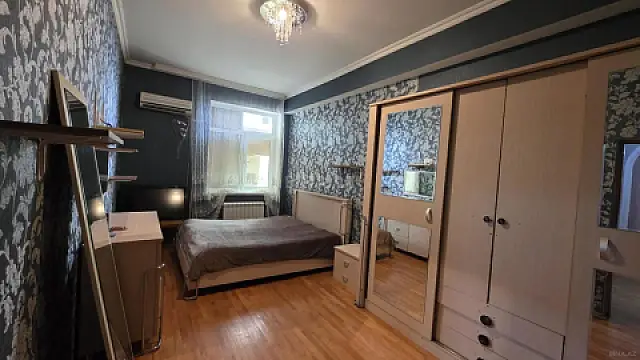Satılır 3 otaqlı mənzil 74 m²