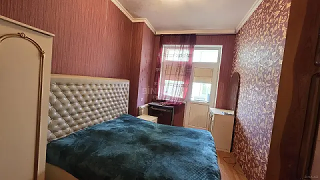 Satılır 3 otaqlı mənzil 74 m²