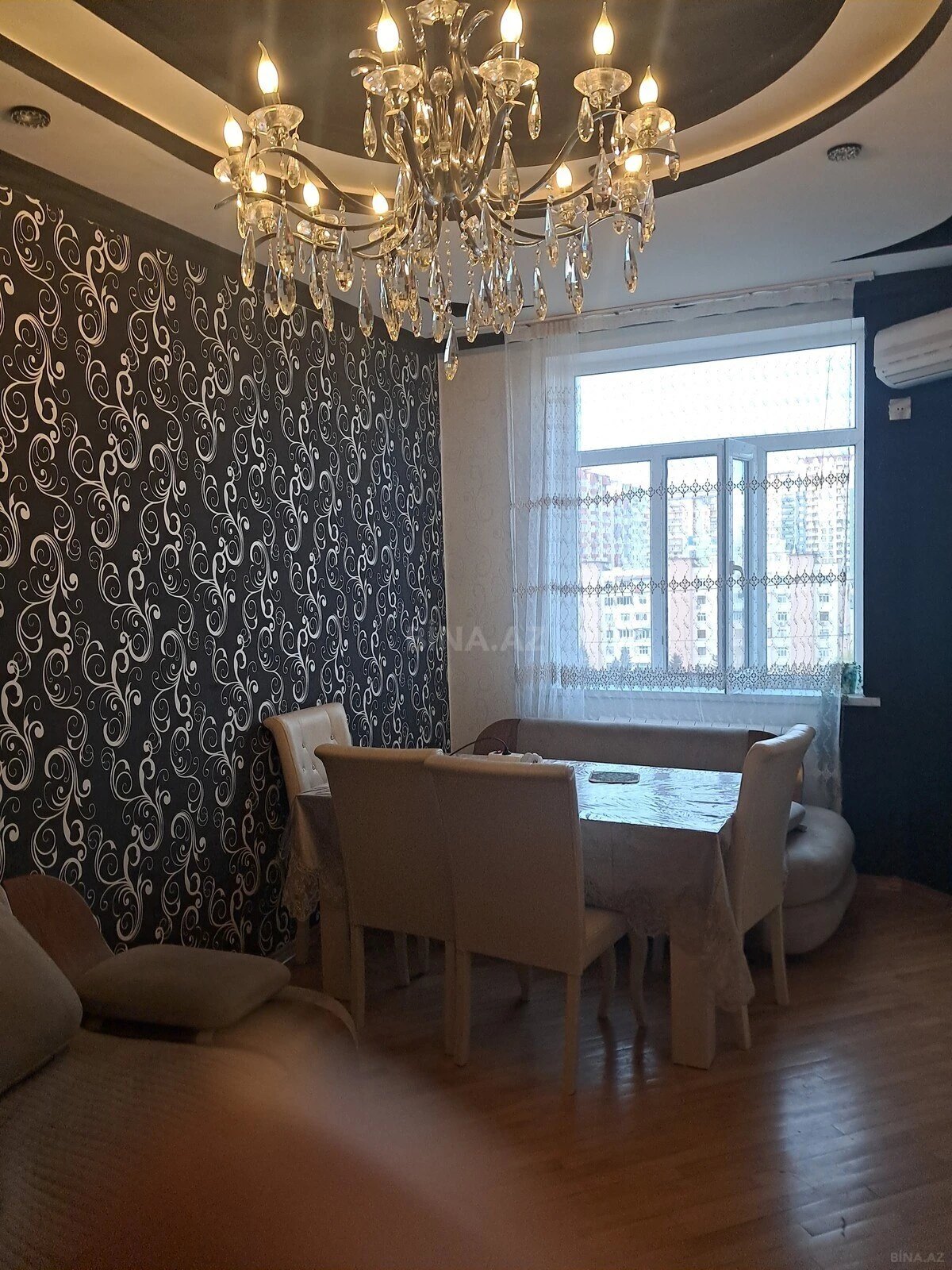Satılır 3 otaqlı mənzil 74 m²