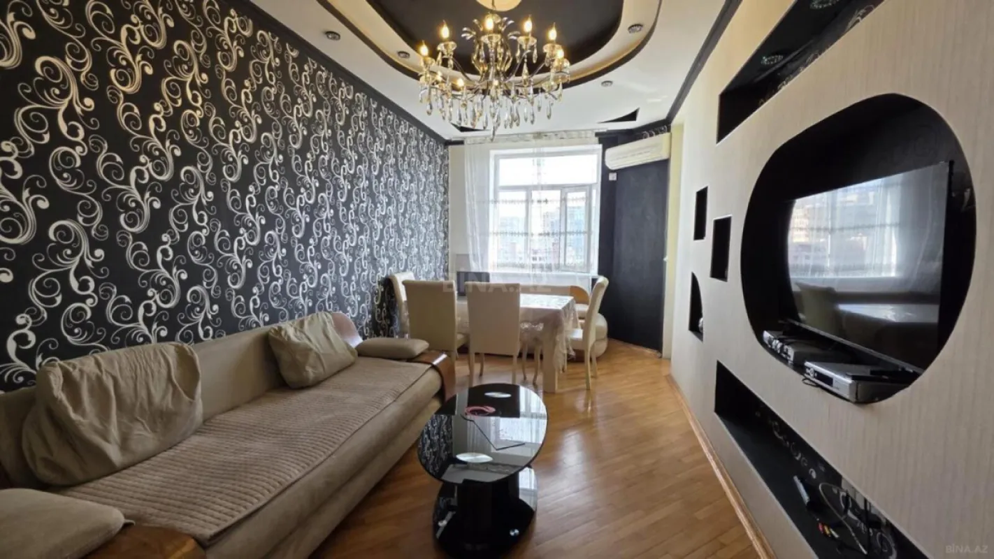 Satılır 3 otaqlı mənzil 74 m²