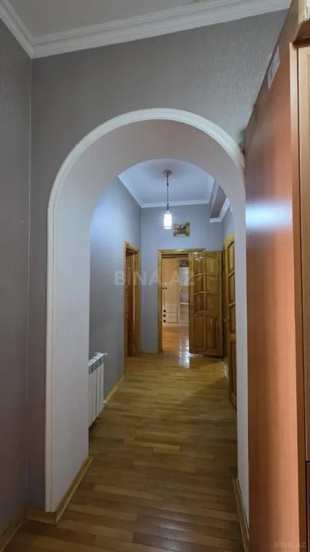 Satılır 3 otaqlı mənzil 74 m²
