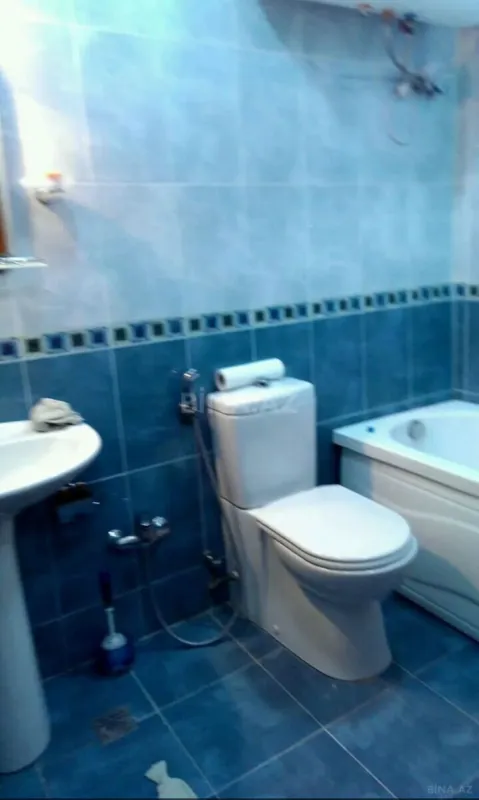 Kirayə verilir 2 otaqlı mənzil 90 m²