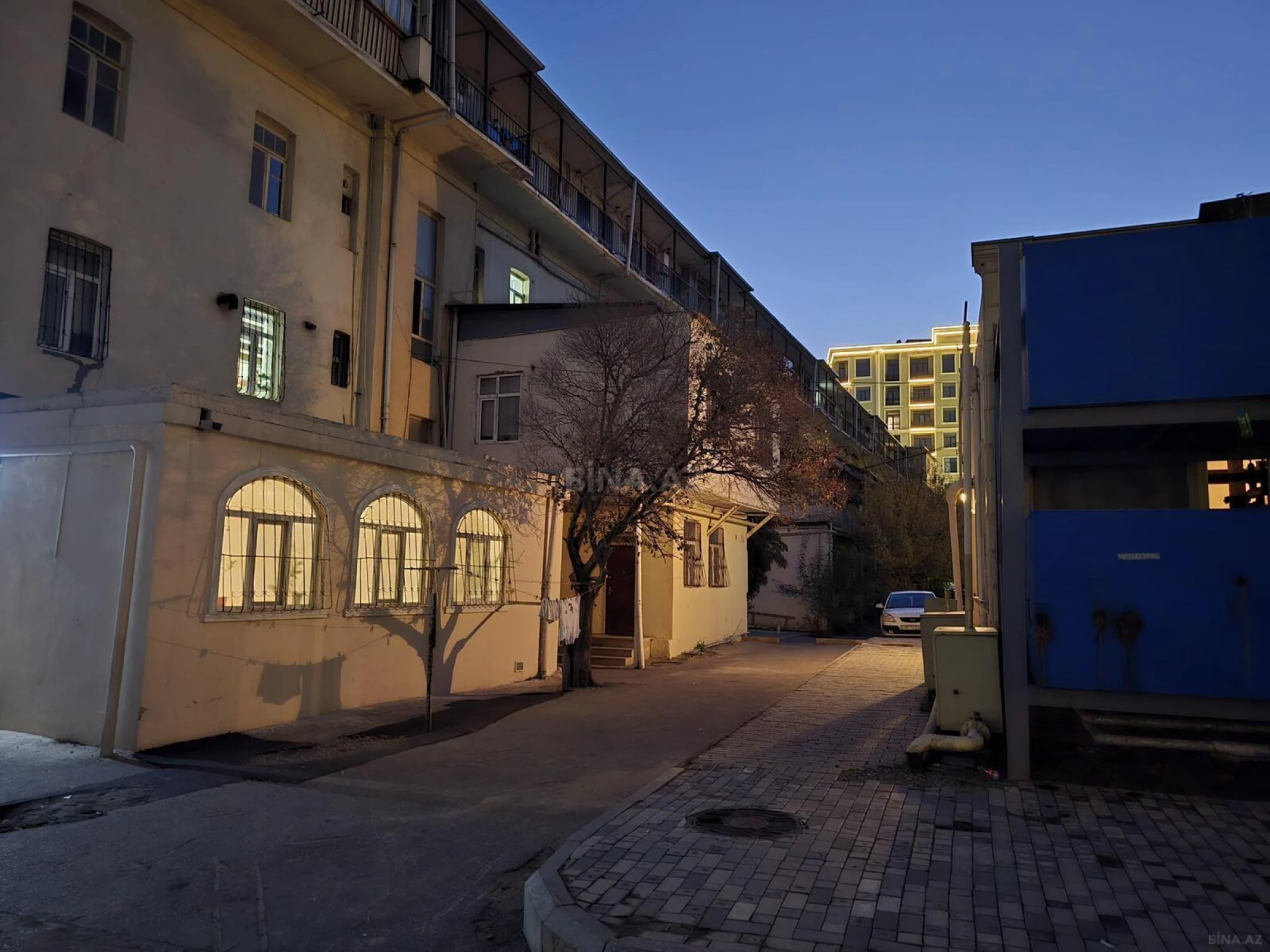 Kirayə verilir 9 otaqlı ofis 160 m²