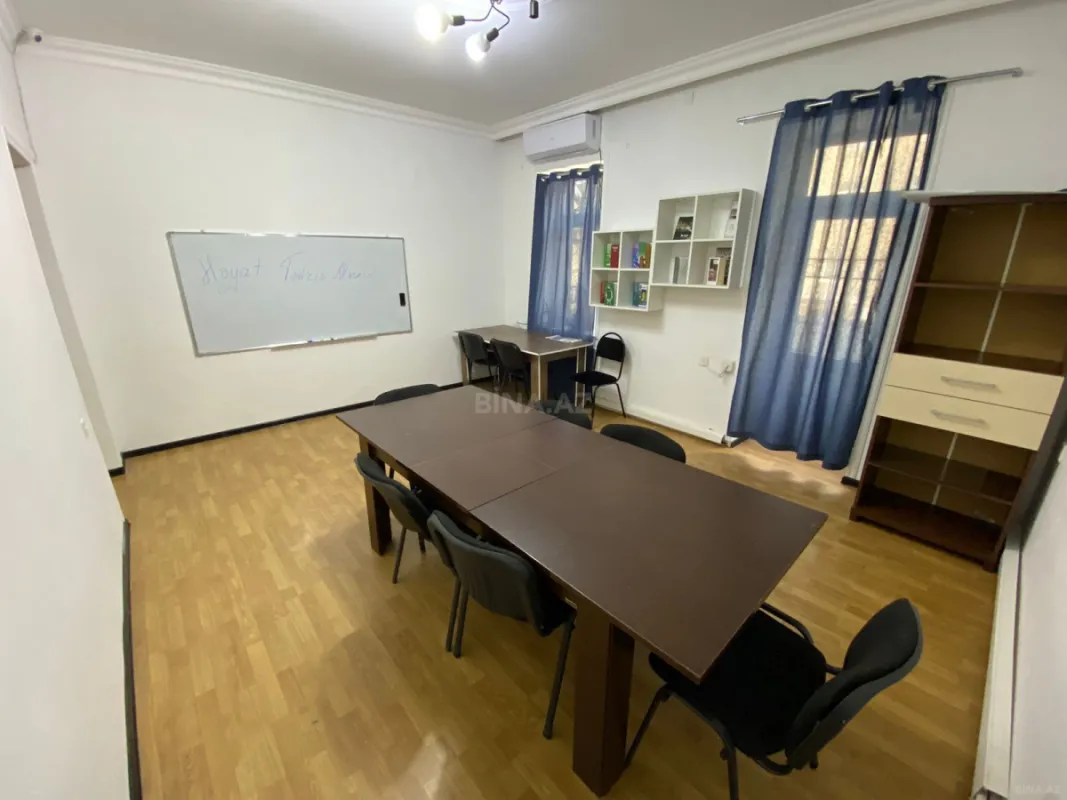 Kirayə verilir 9 otaqlı ofis 160 m²