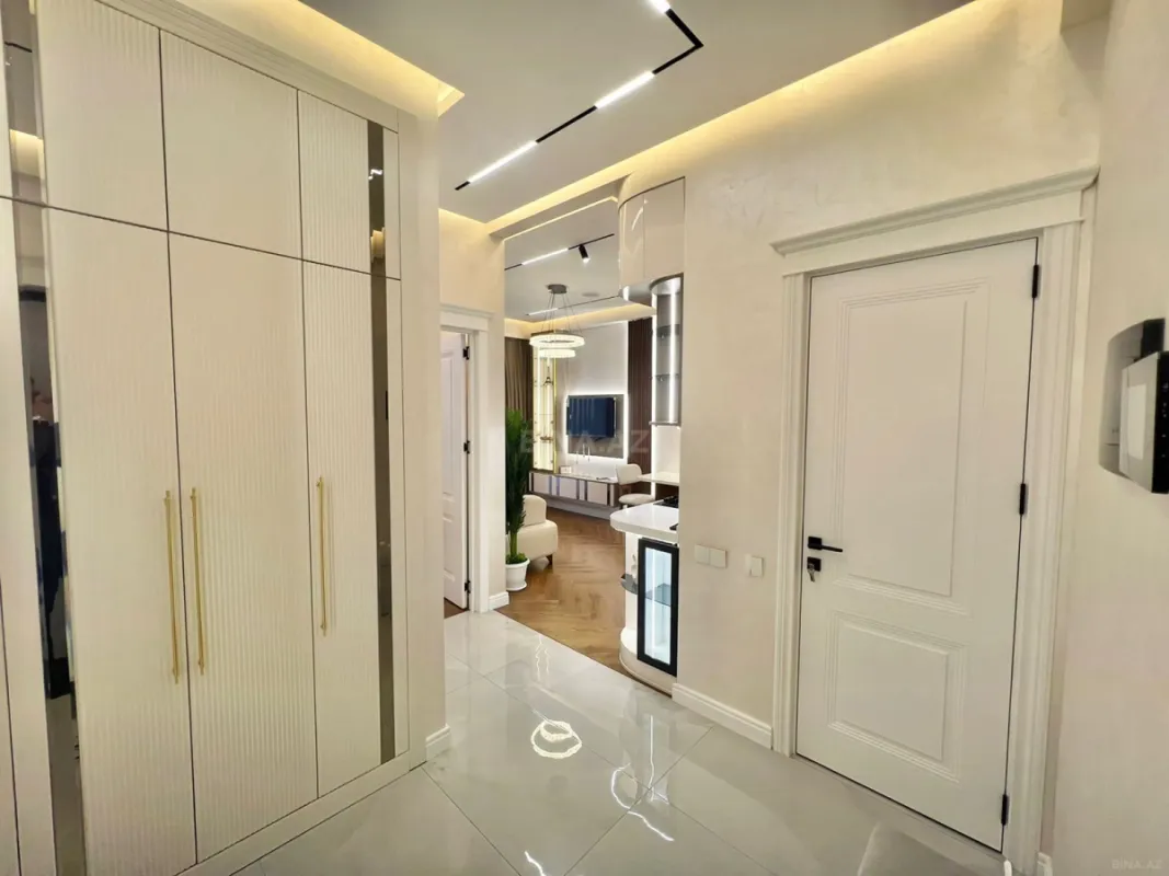 Satılır 2 otaqlı mənzil 47 m²