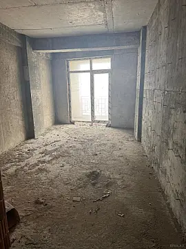 Satılır 3 otaqlı mənzil 140.5 m²