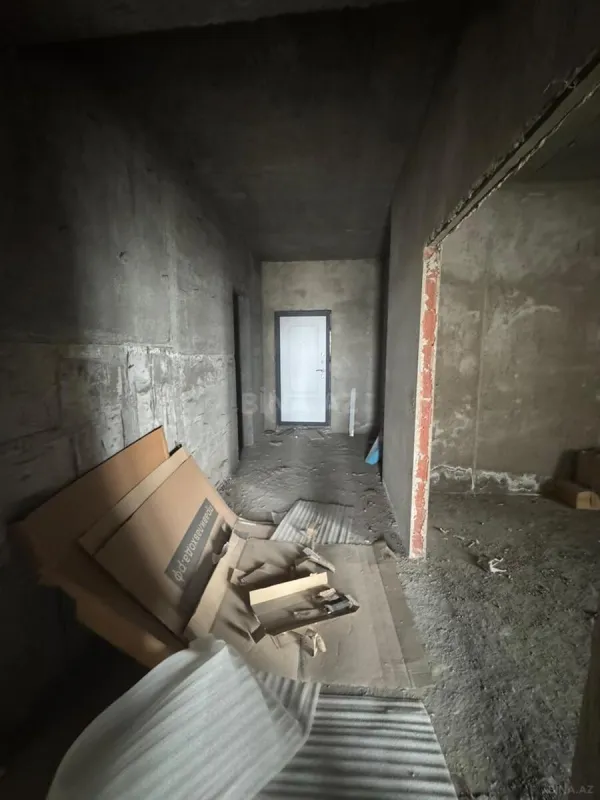 Satılır 3 otaqlı mənzil 105.9 m²