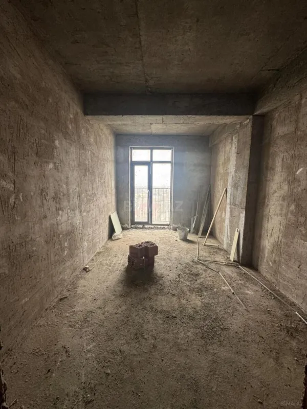 Satılır 3 otaqlı mənzil 105.9 m²