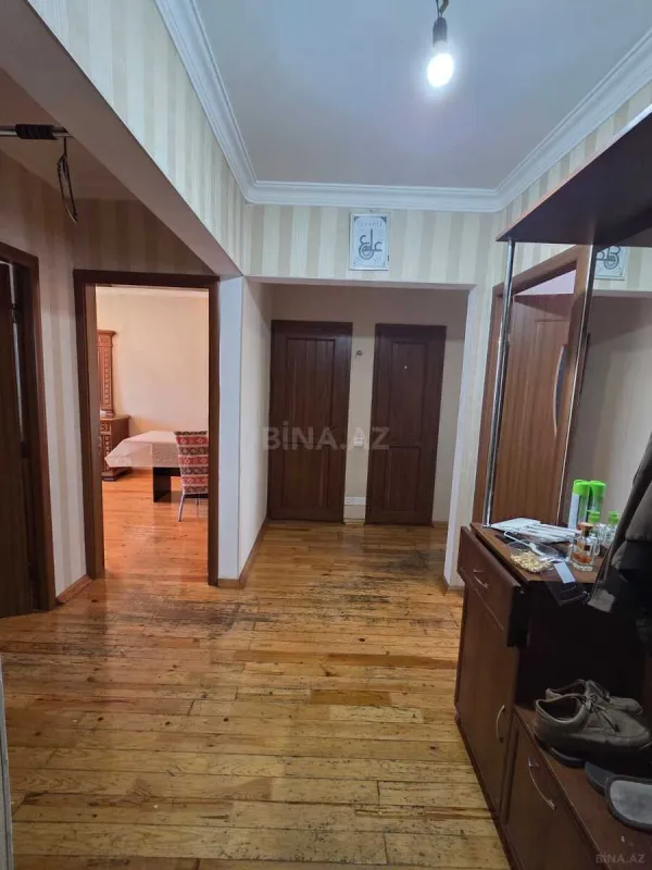 Satılır 3 otaqlı mənzil 90 m²