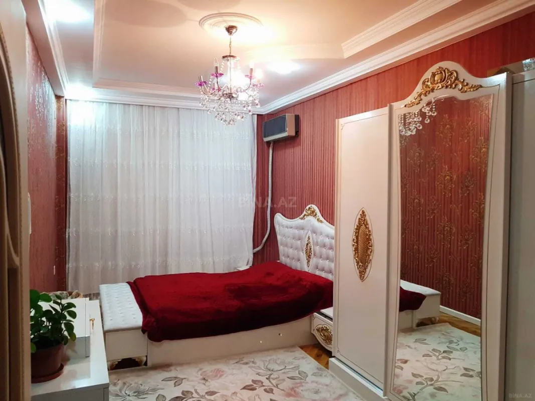 Satılır 3 otaqlı mənzil 74 m²