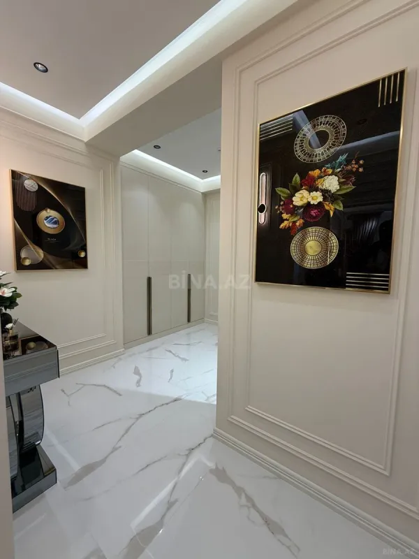 Satılır 2 otaqlı mənzil 67 m²