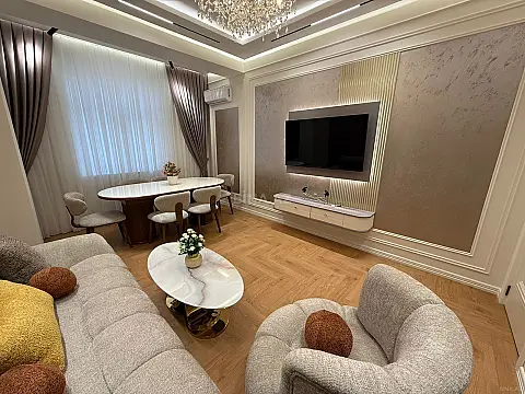 Satılır 2 otaqlı mənzil 67 m²