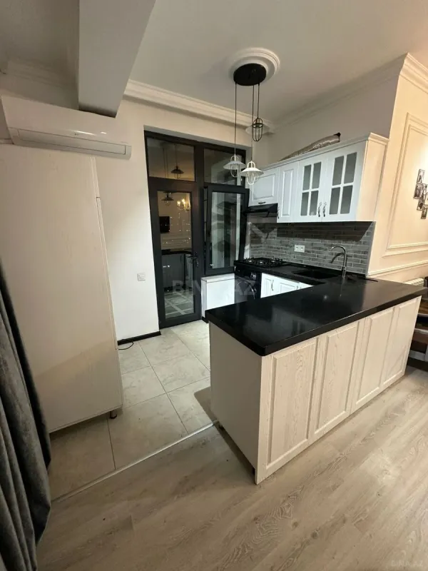 Kirayə verilir 3 otaqlı mənzil 86 m²