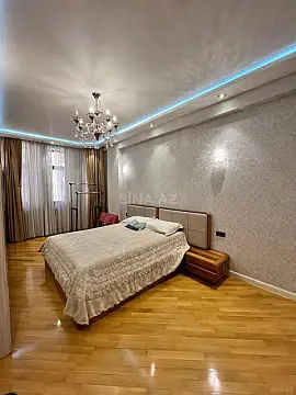 Kirayə verilir 4 otaqlı mənzil 200 m²