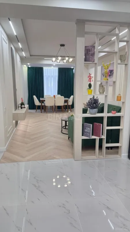 Satılır 3 otaqlı mənzil 92 m²