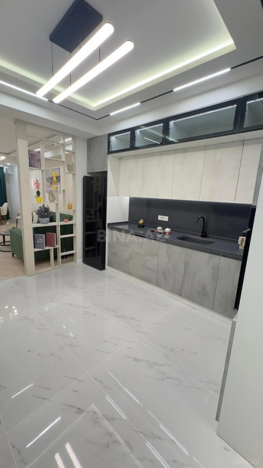 Satılır 3 otaqlı mənzil 92 m²