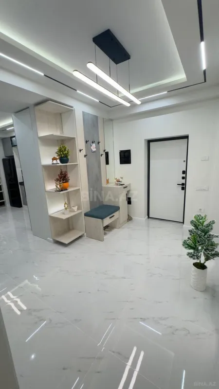 Satılır 3 otaqlı mənzil 92 m²