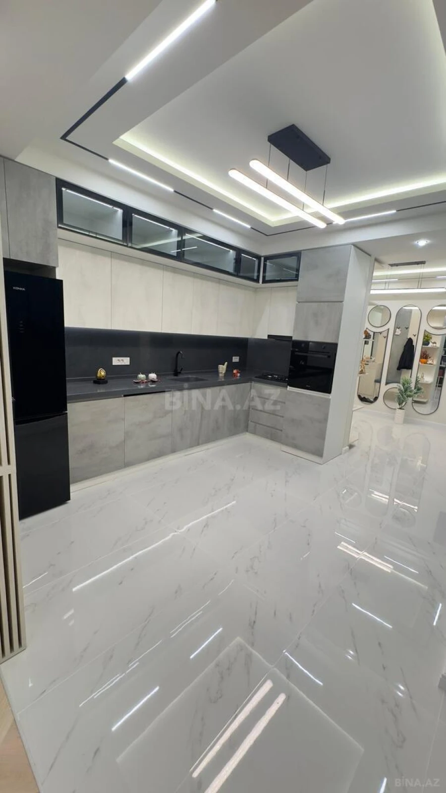 Satılır 3 otaqlı mənzil 92 m²