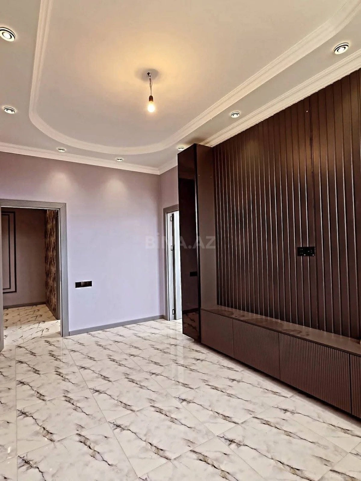 Satılır 2 otaqlı mənzil 65 m²