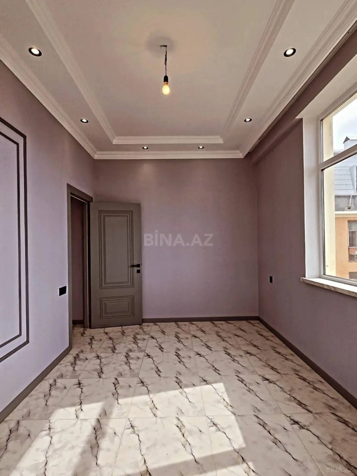Satılır 2 otaqlı mənzil 65 m²