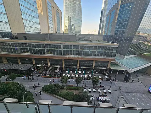 Kirayə verilir 2 otaqlı mənzil 92 m²