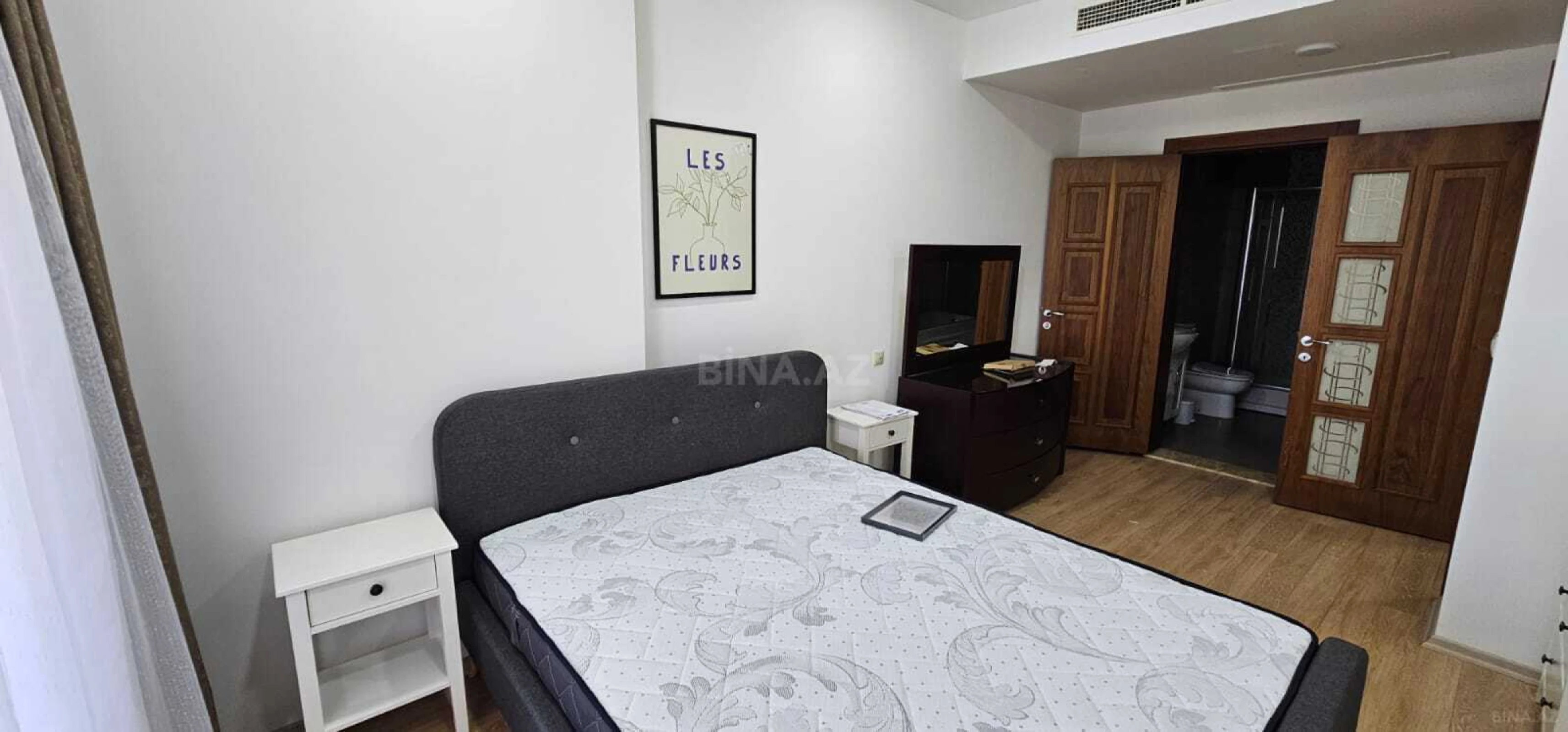 Kirayə verilir 2 otaqlı mənzil 92 m²