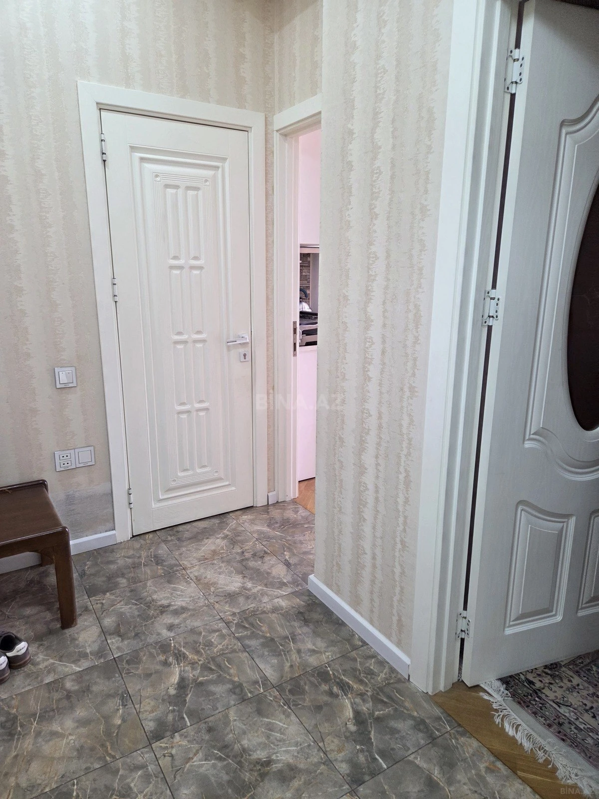Satılır 2 otaqlı mənzil 62 m²