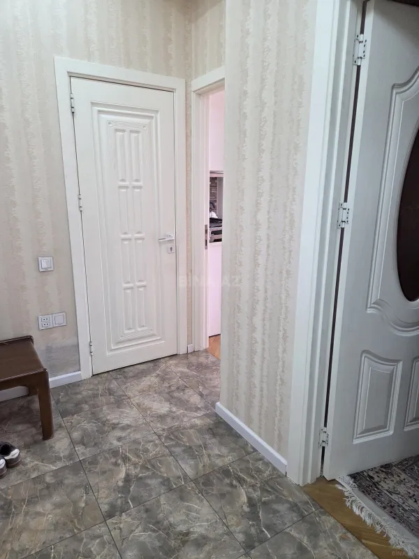 Satılır 2 otaqlı mənzil 62 m²