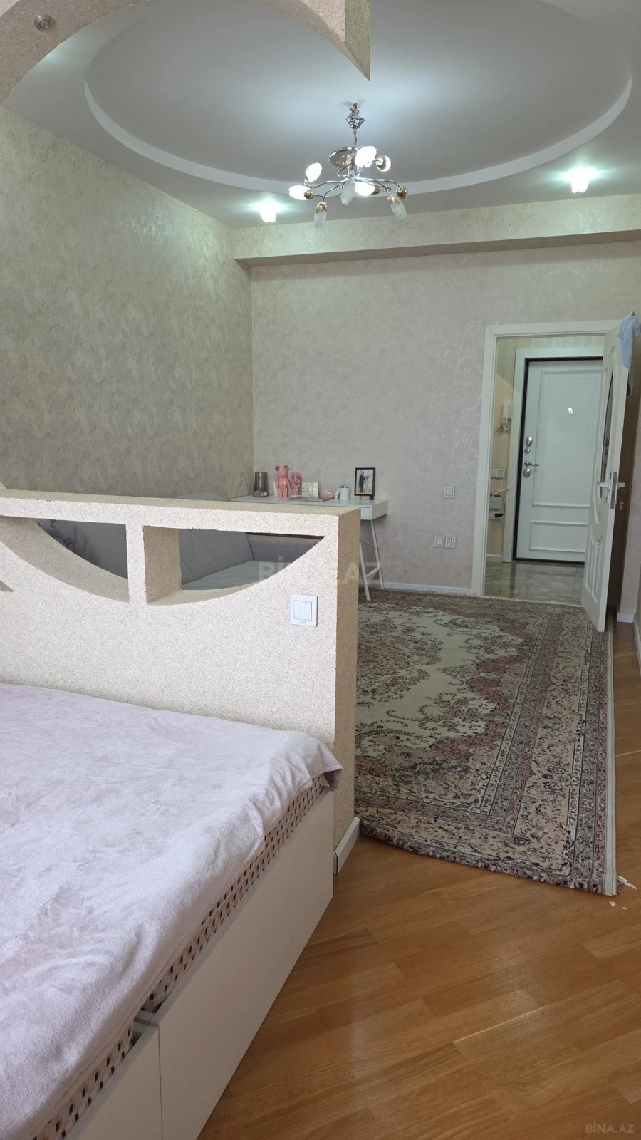 Satılır 2 otaqlı mənzil 62 m²