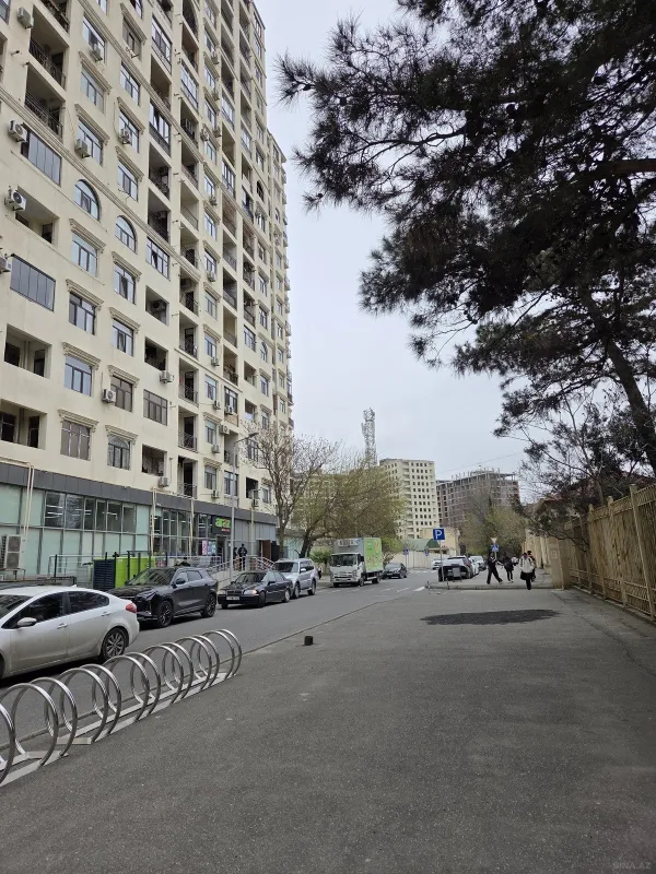 Satılır 2 otaqlı mənzil 62 m²