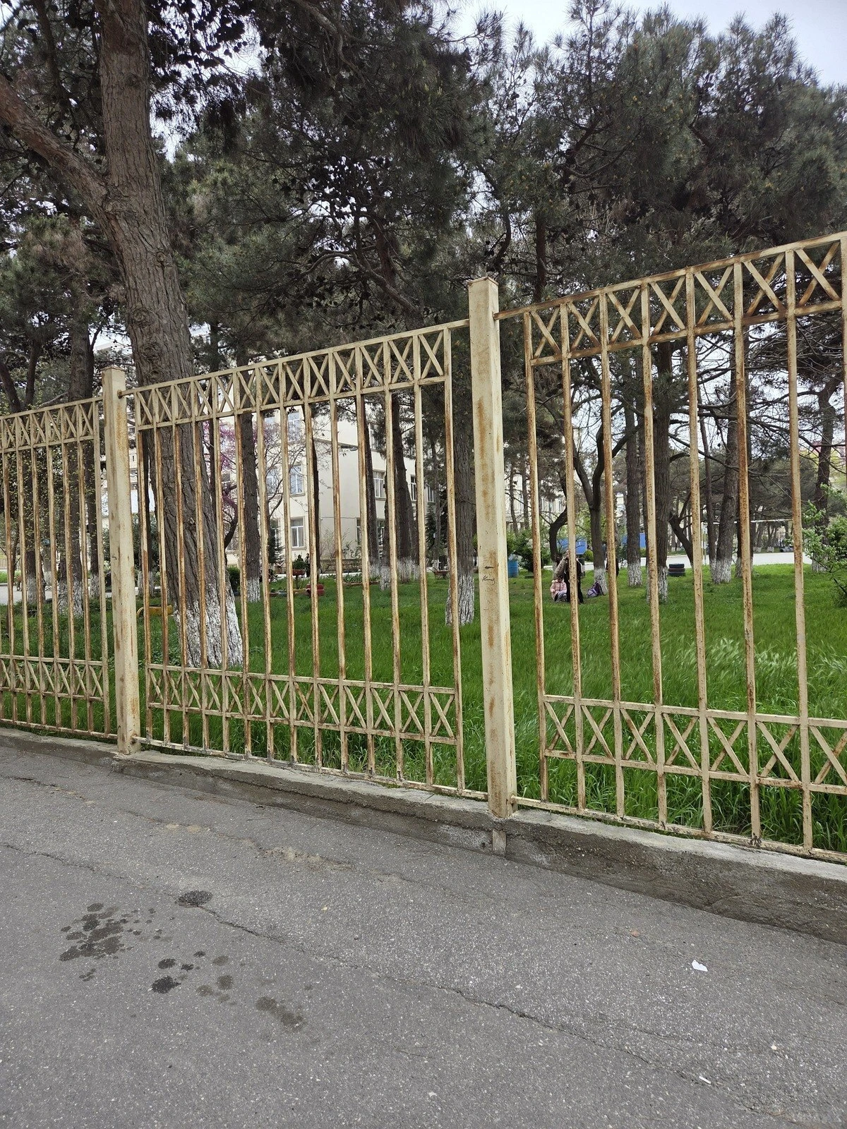 Satılır 2 otaqlı mənzil 62 m²