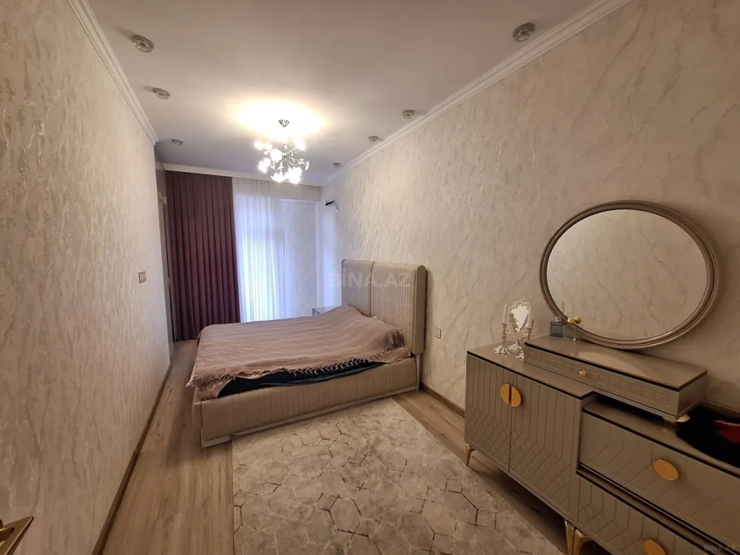 Satılır 2 otaqlı mənzil 85 m²