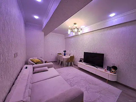 Satılır 2 otaqlı mənzil 85 m²
