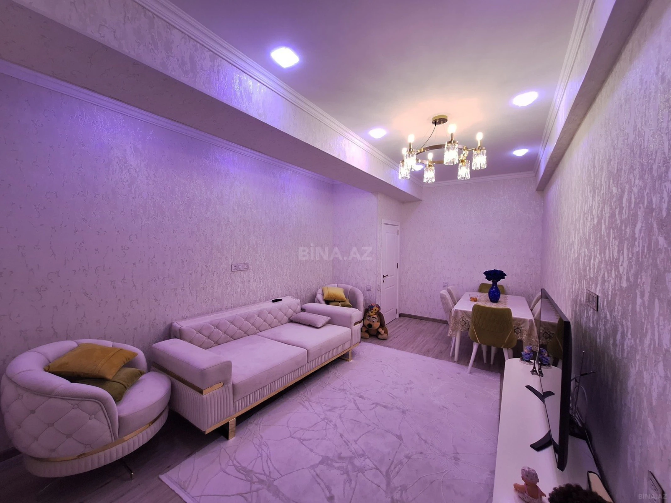 Satılır 2 otaqlı mənzil 85 m²