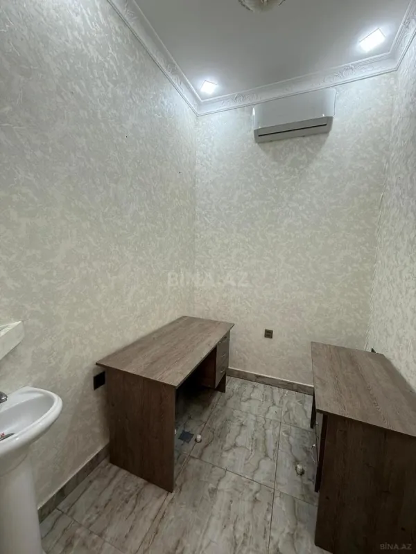 Satılır 5 otaqlı ofis 80 m²
