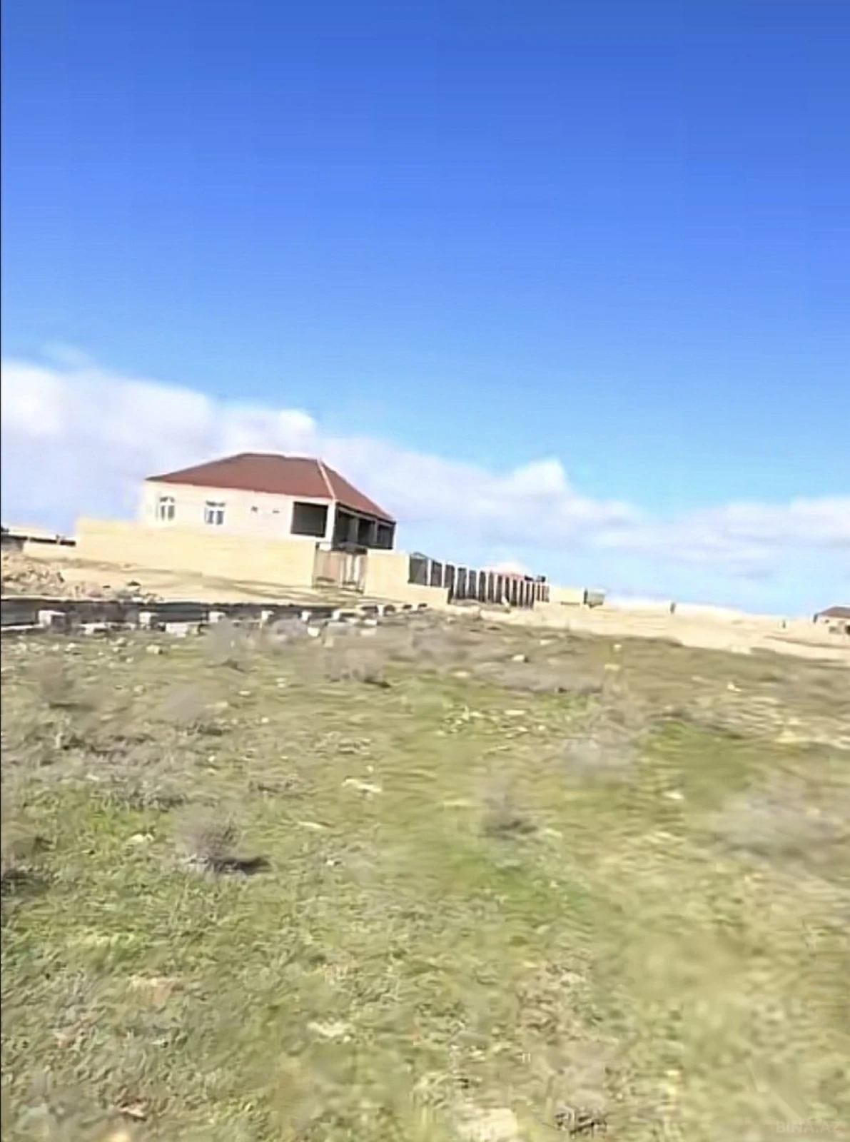 Satılır torpaq sahəsi 10 m²