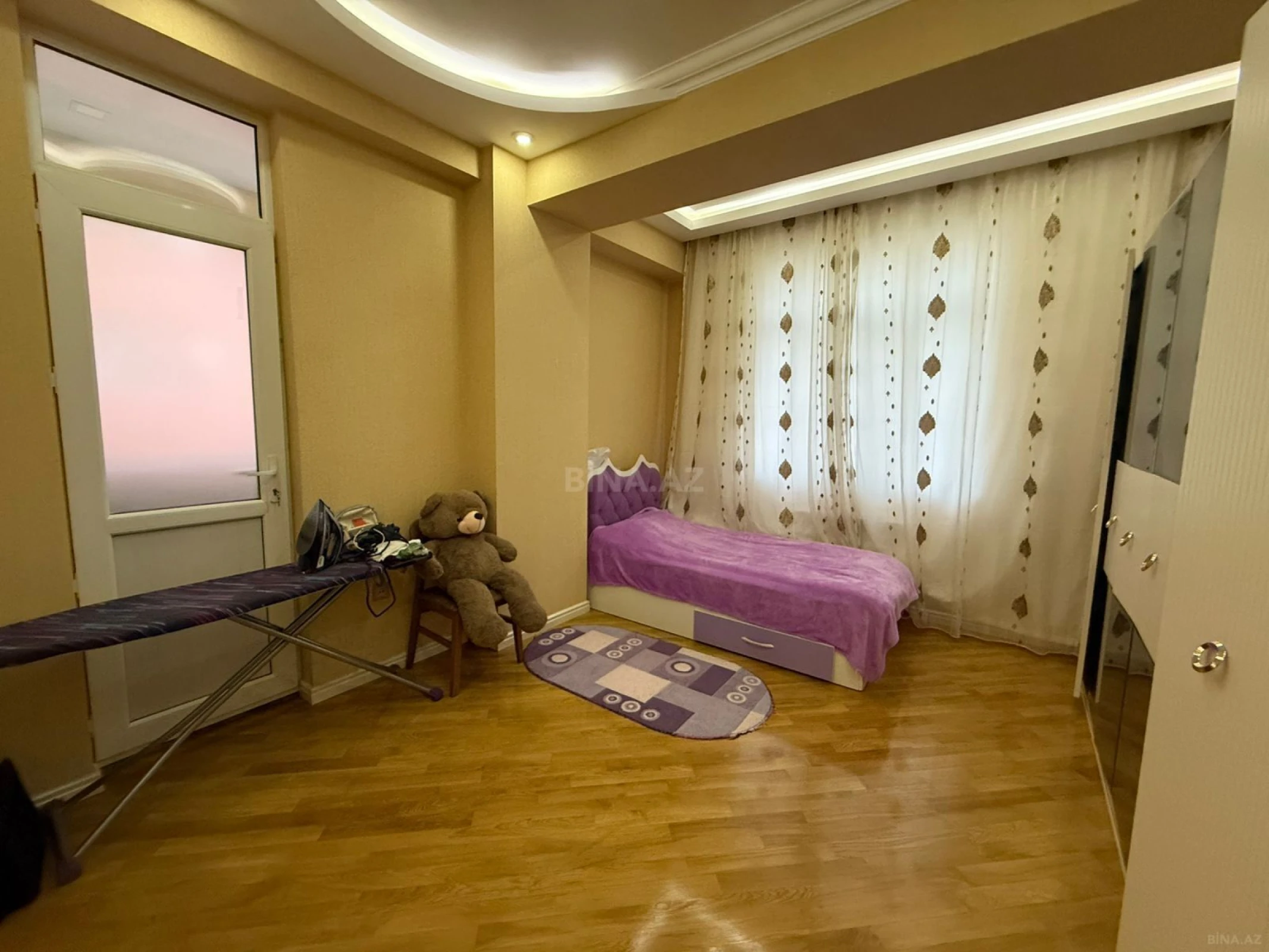 Satılır 3 otaqlı mənzil 103 m²