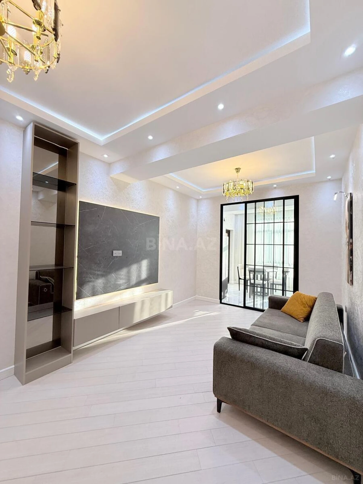 Kirayə verilir 2 otaqlı mənzil 68 m²