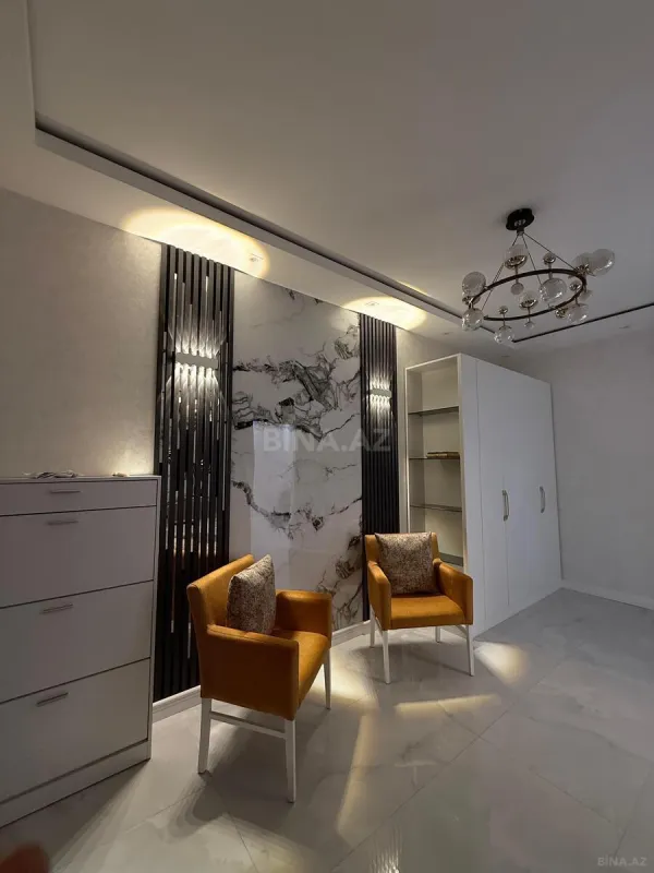 Kirayə verilir 2 otaqlı mənzil 68 m²