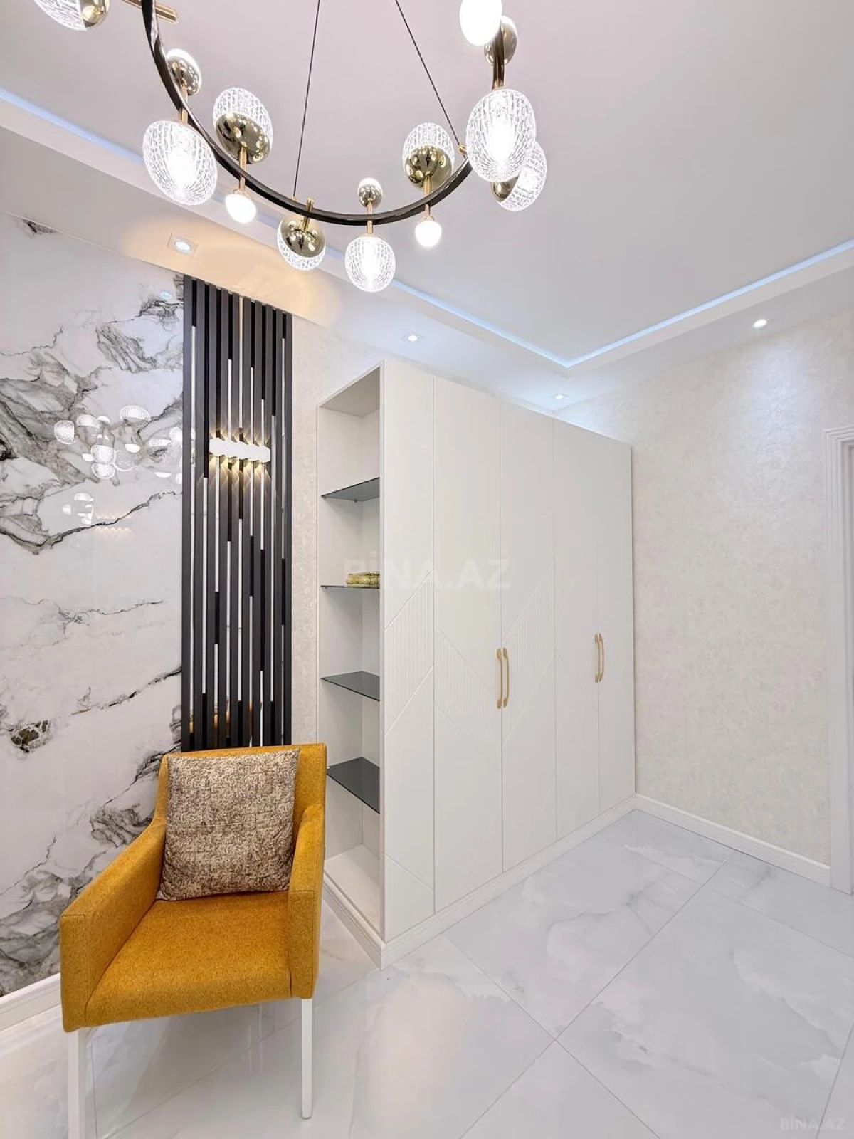 Kirayə verilir 2 otaqlı mənzil 68 m²