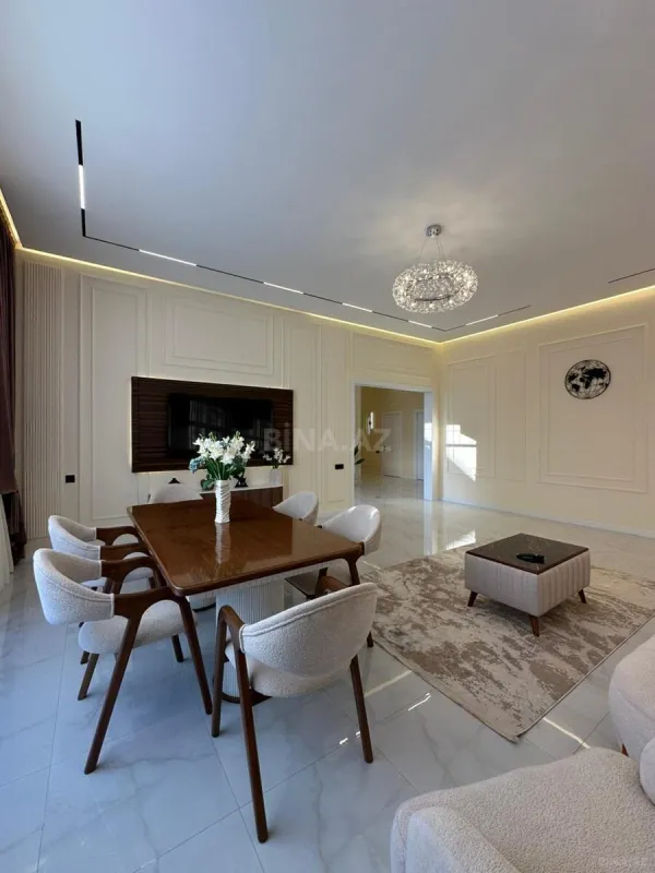 Satılır 4 otaqlı həyət evi 190 m²