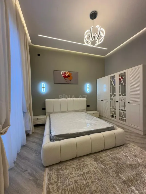 Satılır 4 otaqlı həyət evi 190 m²