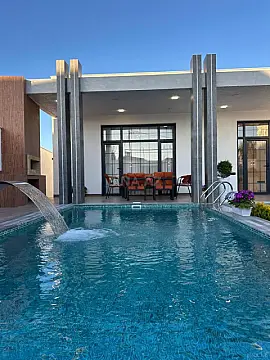 Satılır 4 otaqlı həyət evi 190 m²