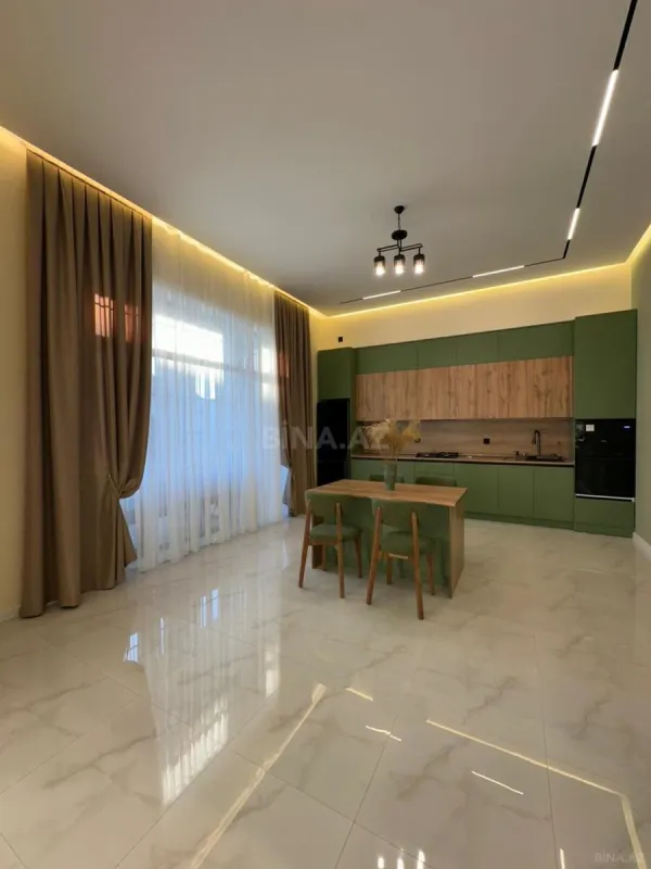 Satılır 4 otaqlı həyət evi 190 m²